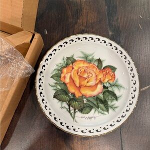 Decorative Plate with Orange Roses limited edition plate “peace rose”